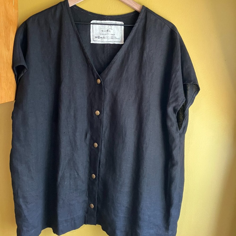 Not Perfect Linen Top Malta Boxy with Front Snaps Size L